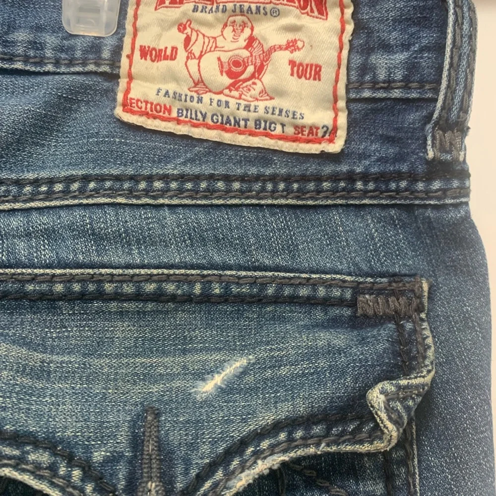 TRUE RELIGION JEANS
